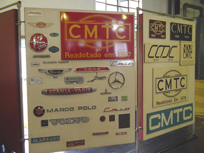 Diversos logotipos da extinta CMTC, Companhia Municipal de Transportes Coletivos